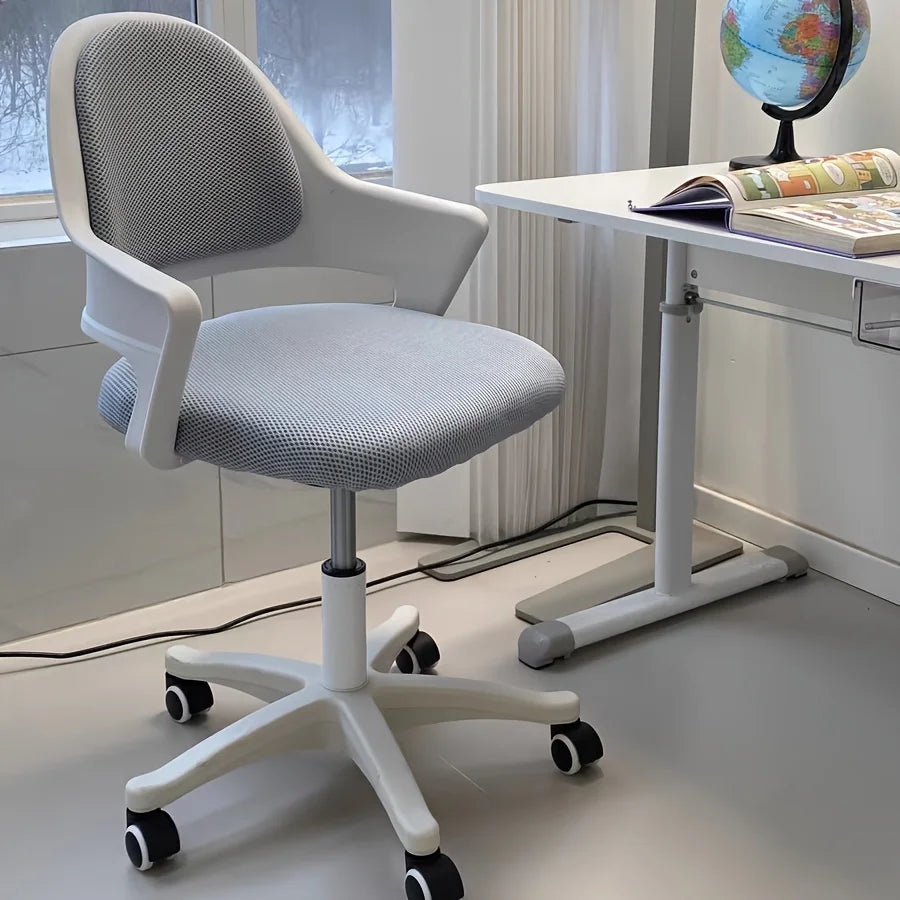 Comfortable Cushion Office Chair with Wheels